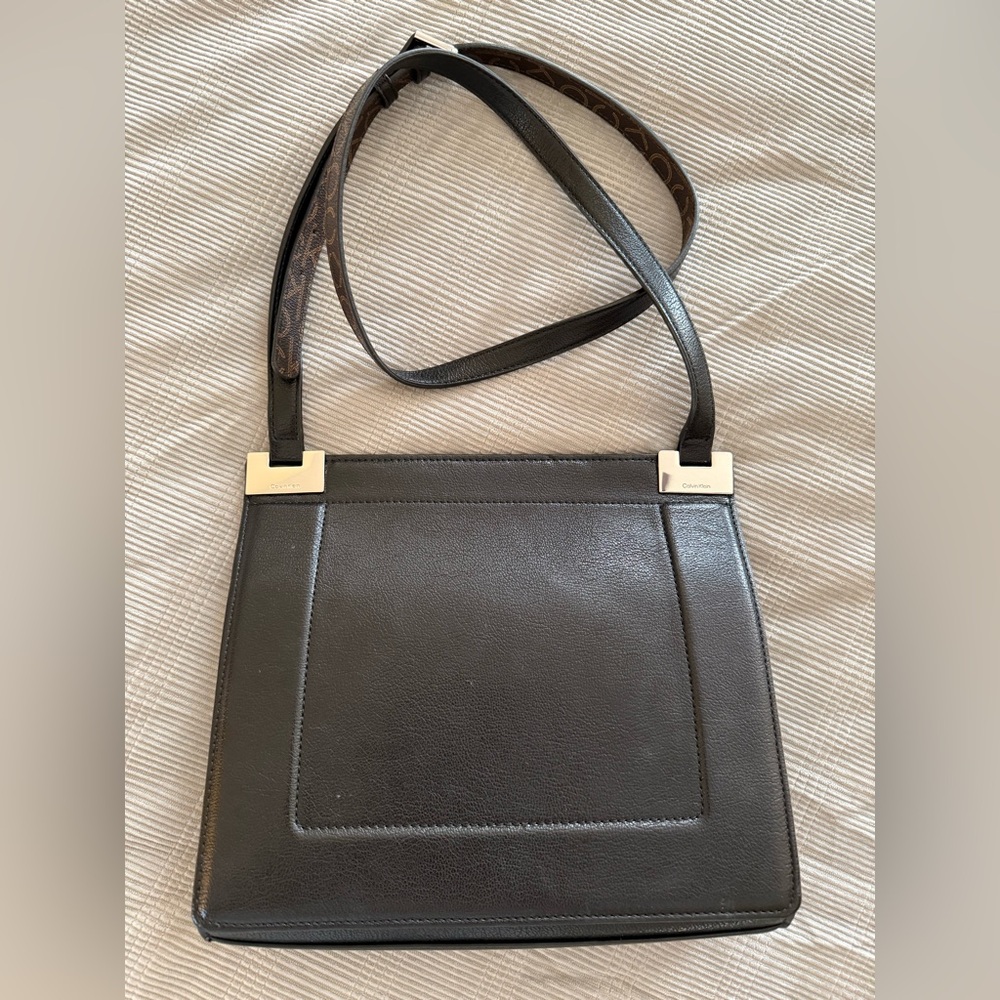 Calvin Klein Black Leather Shoulder Bag with Brown Monogram Strap